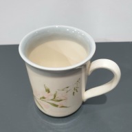 Angielski kubek Staffordshire Tableware Rosebay Willow 10 cm