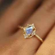 PIERSCIONEK opal vintage BIAŁY Z MIEDZI POZŁACANY PIĘKNY księżyc cyrkonie