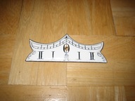 STARY, DUZY, PORCELANOWY WYCHYNIK DO ZEGARA