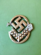 ODZNAKA Z CZAPKI RAD SYGNOWANA !