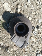 VW GOLF VII 7 PASSAT B8 UCHWYT MAGLOWNICY PRZEKŁADNIA KIEROWNICZA 5Q1423345