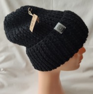 (01) Czapka wełniana XS/S - rozmiar uniwersalny ok. 48 - 54 cm.