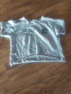 DAMSKA BLUZKA Z KRÓTKIM RĘKAWEM I NADRUK L