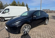 Tesla Y 2023r wersja EU airbagi ok Elektryczny 279KM
