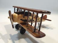 Drewniany samolot. Dwupłatowiec model B