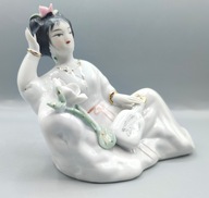 Gejsza z porcelany ŚLICZNA delikatne dłonie 13 cm