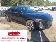 Audi A5 Limousine Premium Plus 2025, 2.0L R4 260KM, 4x4, od ubezpieczalni