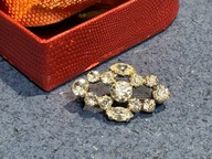 EFEKTOWANA BROSZKA VINTAGE LATA 70 TE