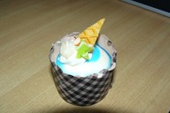 magnes na lodówkę muffinka