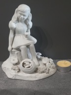 rzeźba dziewczynka grzybiarka porcelana biskwitowa