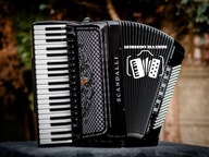 Akordeon Włoski Scandalli Super VI LX 120 basów 5 chórów - kanałowy
