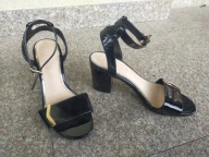 OFFICE nr 38,5/5 wygodne czarne sandały na słupku
