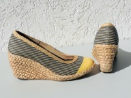 W wyjątkowym fasonie **J shoes** roz 39