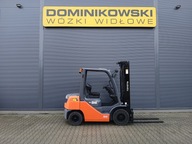 WÓZEK WIDŁOWY TOYOTA 52-8FDF25 2016R DIESEL TRIPLEX WYNAJEM SPRZEDAŻ SERWIS