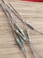 Termistor 6,8 kOhm, podłużny