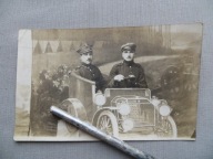 POLSCY ŻOŁNIERZE W.P. w samochodzie ROGATYWKA MACIEJÓWKA FOTOGRAFIA-przedw.
