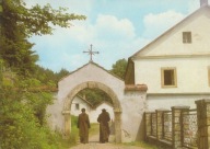 CZERNA K. KRZESZOWICE - KLASZTOR KARMELITÓW BOSYCH - BRAMA KLASZTORNA