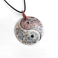 Yin Yang - wisior ze srebra i miedzi. Ręczna robota. Talizman ochronny.