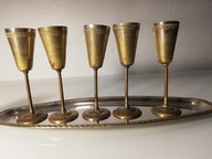 stara tacka z kieliszkami do likieru posrebrzane