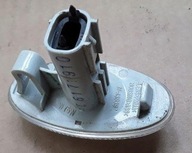 18A303B SUZUKI Lewy kierunkowskaz błotnika