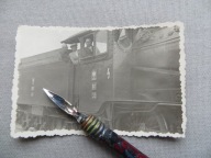 KOLEJ PKP LOKOMOTYWA POCIĄG numer lokomotywy tabliczki stara FOTOGRAFIA