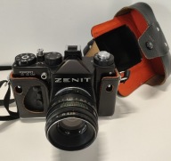 APARAT ANALOGOWY - ZENIT TTL - OBIEKTYW HELIOS 44M-4 2/58 + FUTERAŁ