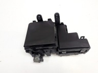 OBUDOWA SKRZYNKA BEZPIECZNIKÓW NISSAN QASHQAI II LIFT