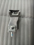 9828281480 peugeot 2008 II wspornik lampy lewy oryginal bdb stan