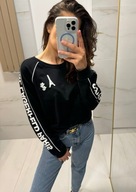 Karl Lagerfeld czarna Bluza Casual L1QHD30 białe Logona rękawie -40%