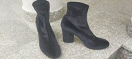 FIND nr 41 wygodne czarne botki na słupku jak nowe