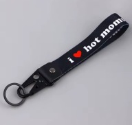 SMYCZ Brelok na KLUCZE, Metalowy Karabińczyk, "I Love Hot Moms" JDM