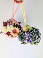 Jajko wielkanocne dekoracyjne z mechatego sznurka i kwiatów, rękodzieło