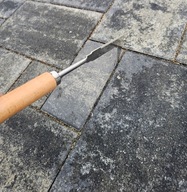 Pielnik Skrobak Chwastownik Narzędzie do usuwania chwastów kostka brukowa
