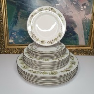 Royal Doulton “Vanity Fair” – komplet talerzy porcelanowych 18 el.