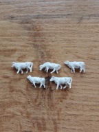 figurki do malowania krowy na makietę dioramę-5 sztuk