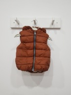 F&F bezrękawnik kamizelka dla chłopca 74 cm