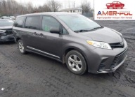 Toyota Sienna L 2020 3.5 Benzyna 296KM