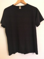 T-SHIRT / FRUIT OF THE LOOM / ROZMIAR M