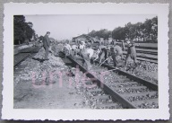 1939 IX Krośniewice - Ostrowy Niemcy naprawiaja tory stacji kolejowej