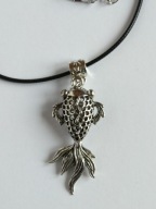 Naszyjnik rzemyk z zawieszką wisiorek ryba rybka choker boho