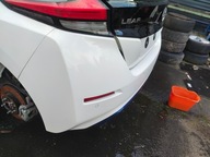 NISSAN LEAF LIFT 2 II 326G ZDERZAK TYŁ TYLNI KOMPLETNY 4XPDC W KOLOR