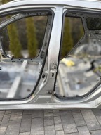 SŁUPEK ŚRODKOWY LEWY TOYOTA AURIS II KOMBI 1G6