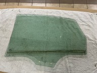 A4 B9 15-19 szyba drzwi tylna prawa