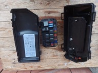 Skrzynka Moduł Bezpiecznieków Land Range Rover III Vogue AH4214A073AB