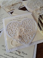 zaproszenie na komunię z sercem komunijne personalizowane serce białe