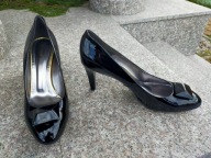 GINO ROSSI nr 42 czarne wygodne czółenka skóra