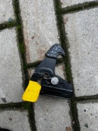 Nissan Leaf II Y19E09 rygiel zamek maski