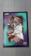 2003-04 Upper Deck Victory * Baron Davis * Hornets