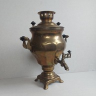 Duży samowar elektryczny 1988 mosiężny