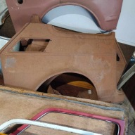 Błotnik tylny prawy Fiat 126p FL